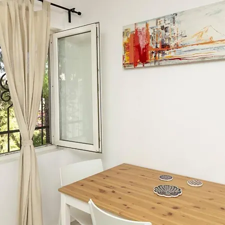 1br Central House Near Shore Bodrum